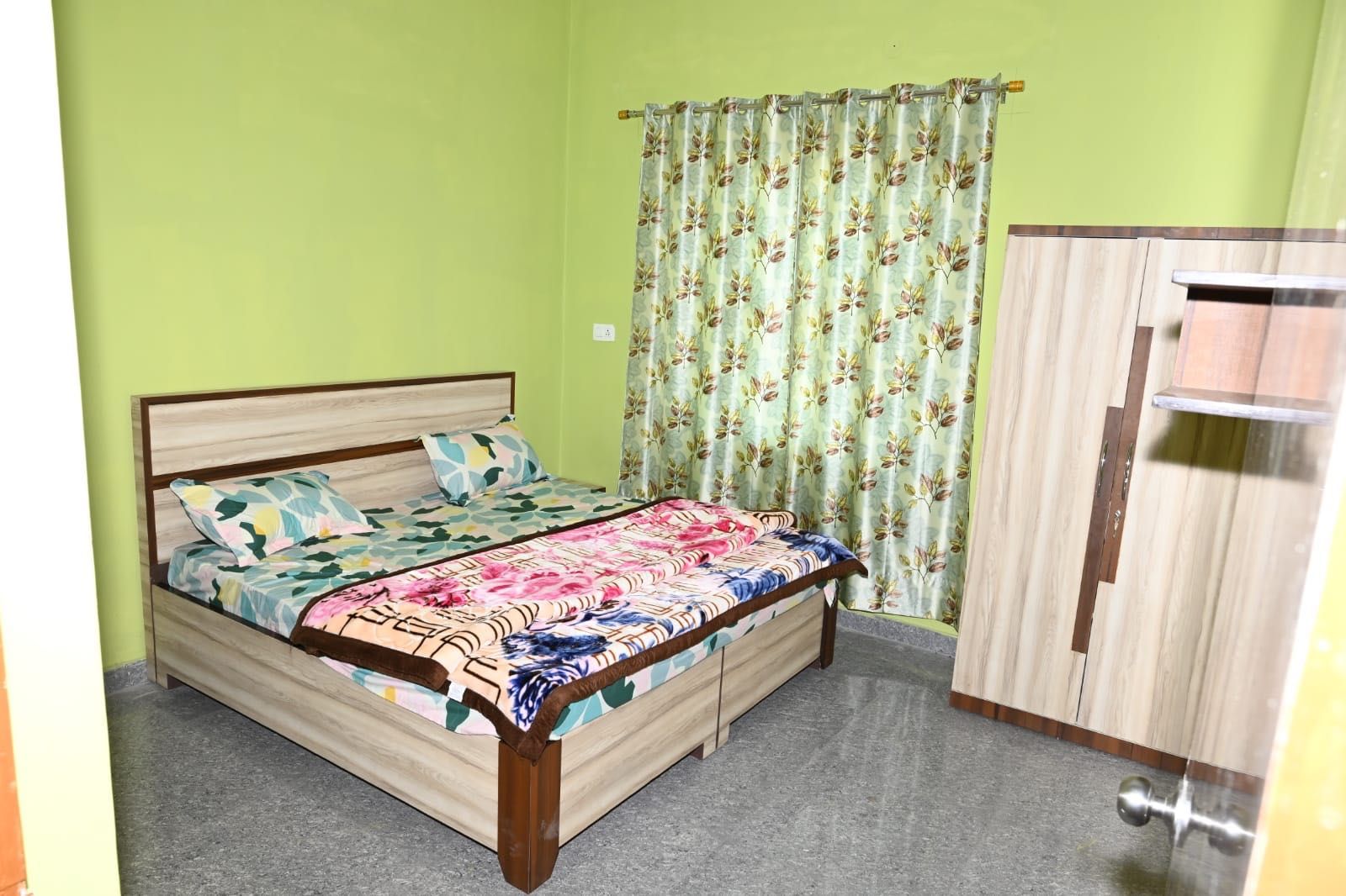 Hotel O by OYO The Glide Inn Hotel & Restaurant Classic 3