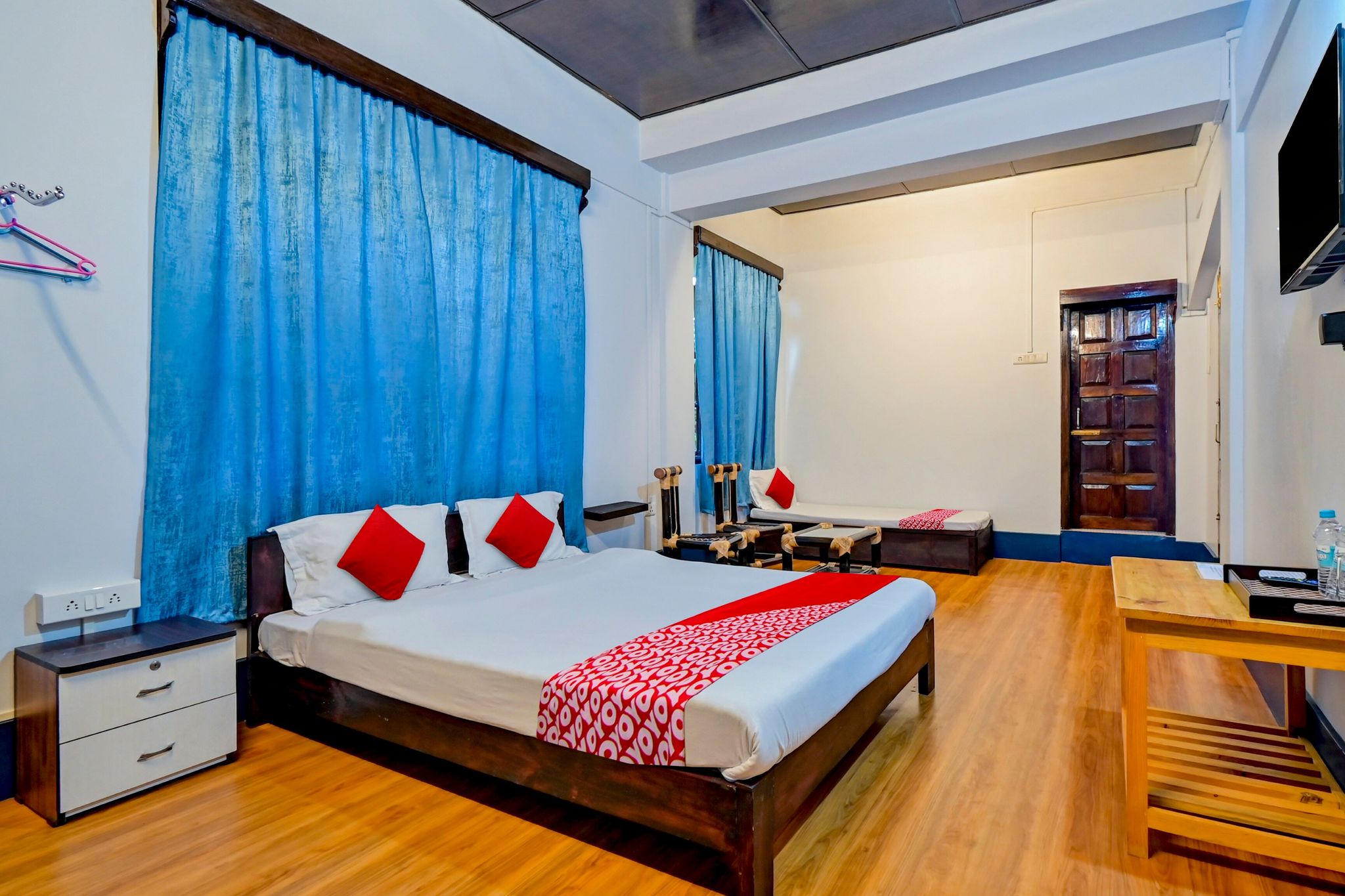 OYO Flagship La Monte Inn Classic 8