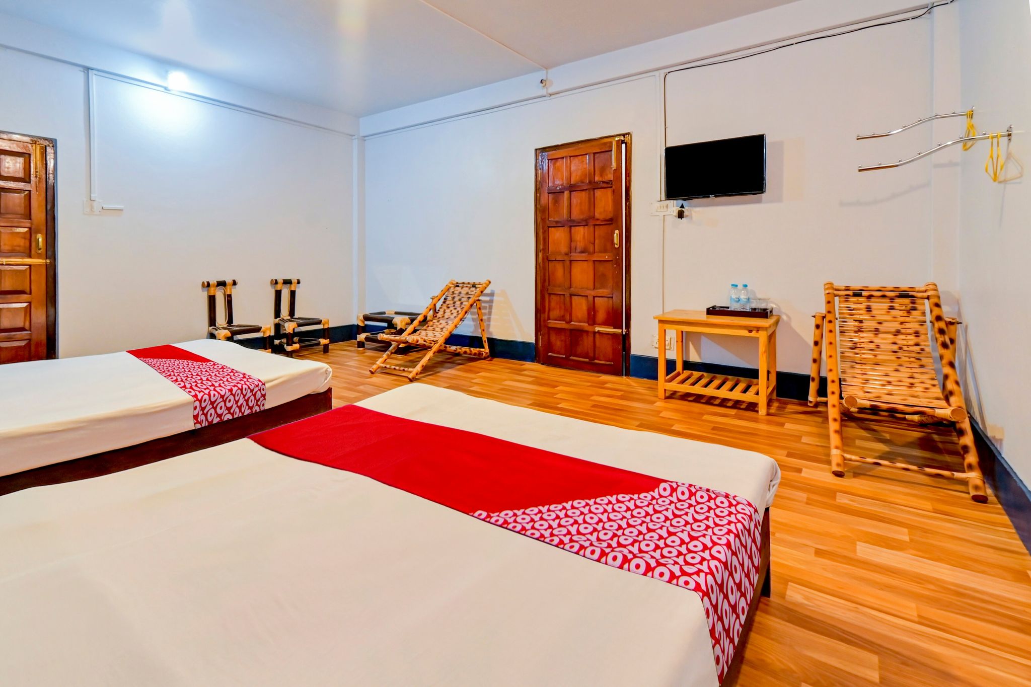 OYO Flagship La Monte Inn Classic 11