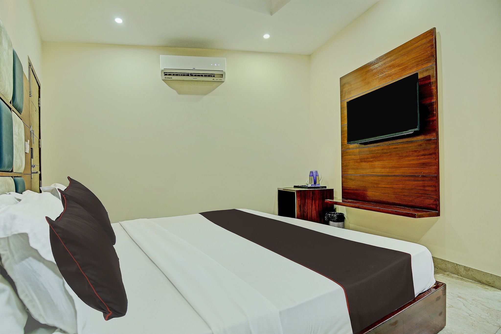 Super Townhouse Eastern View Formerly Vihaan Residency Classic 9