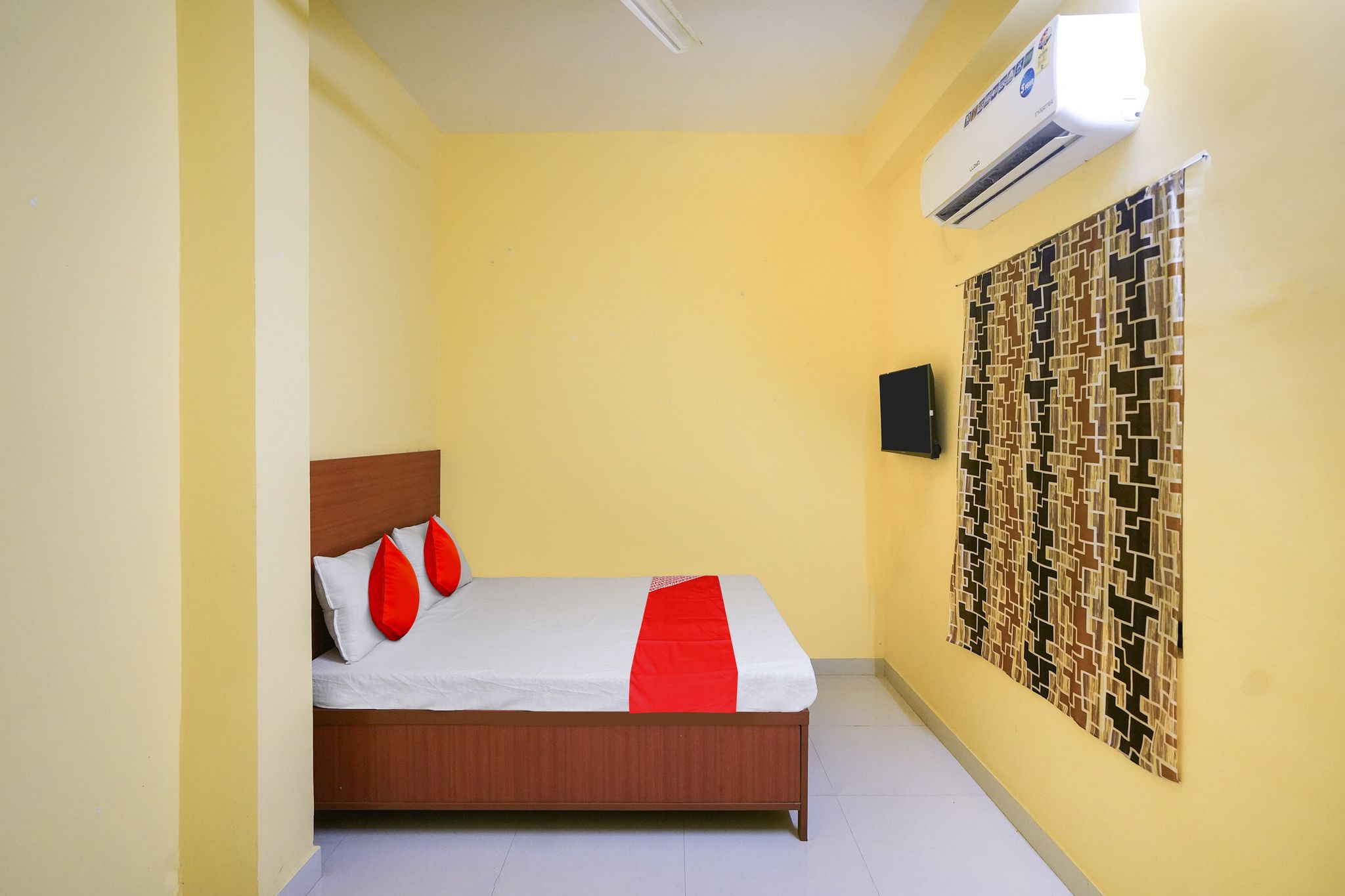 Hotel O Sai Saugat Classic 14