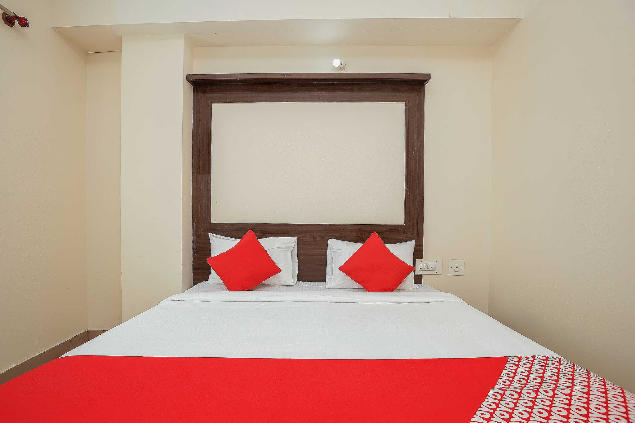 J.B. Paradise Classic 12