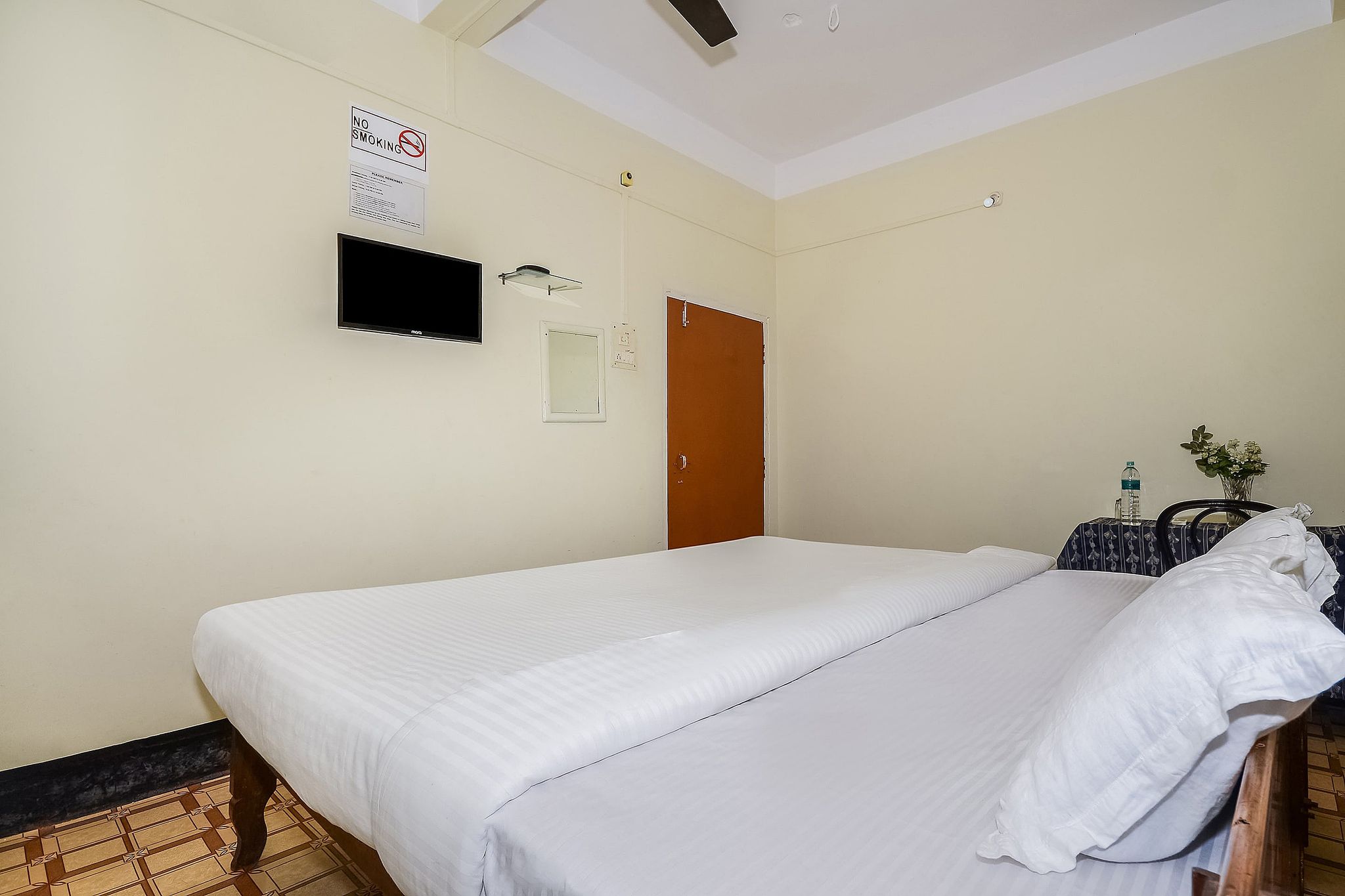 Hotel O Kirtti Inn Classic 8