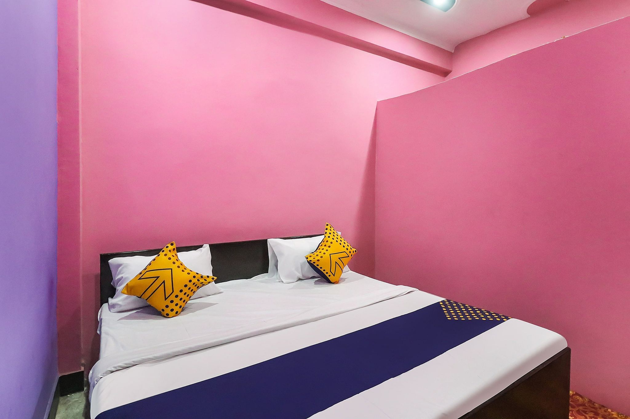 Hotel O by OYO Rajdhani Hotel Classic 10