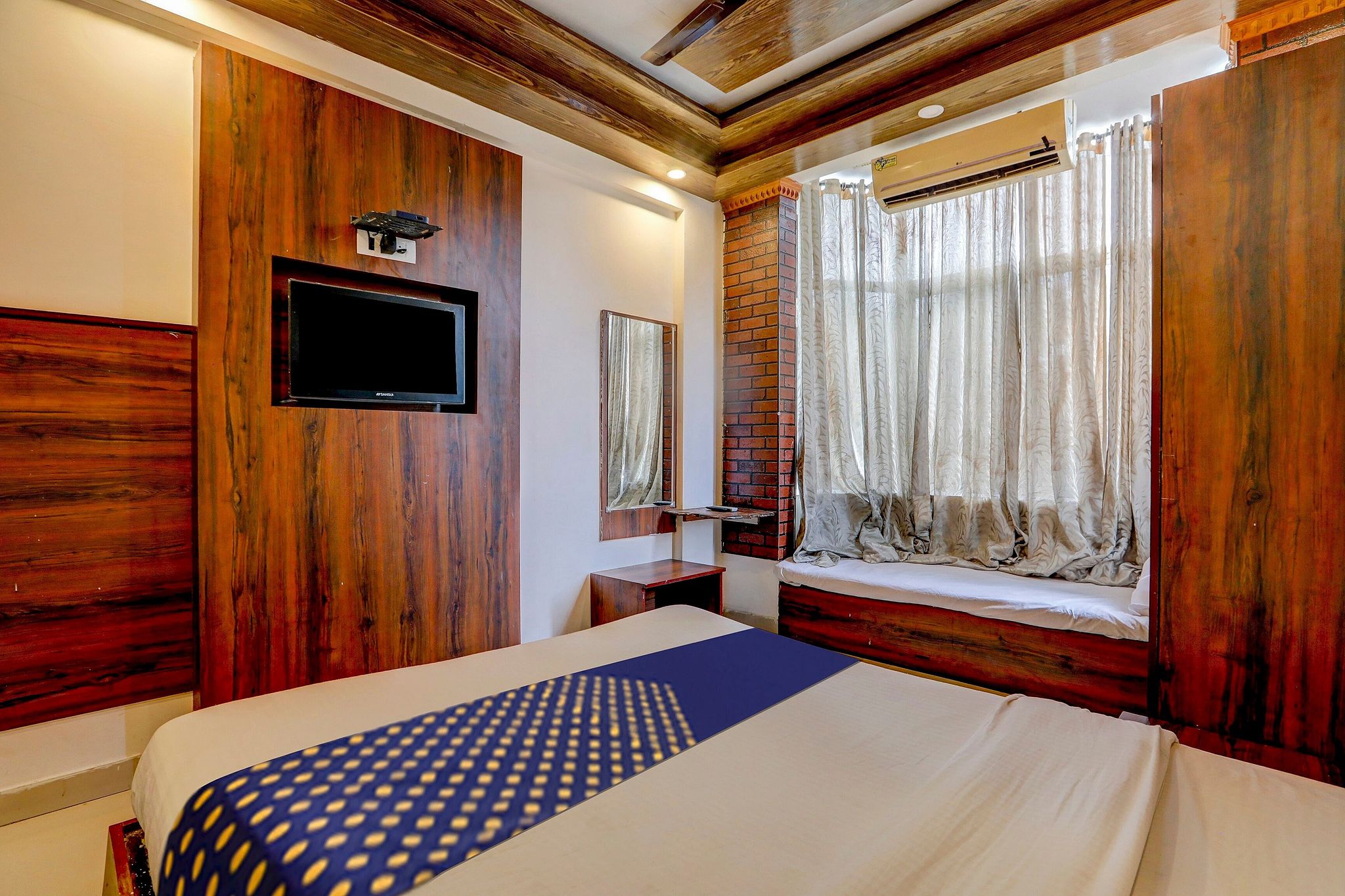 Rajdhani Group Of Hotels Classic 5