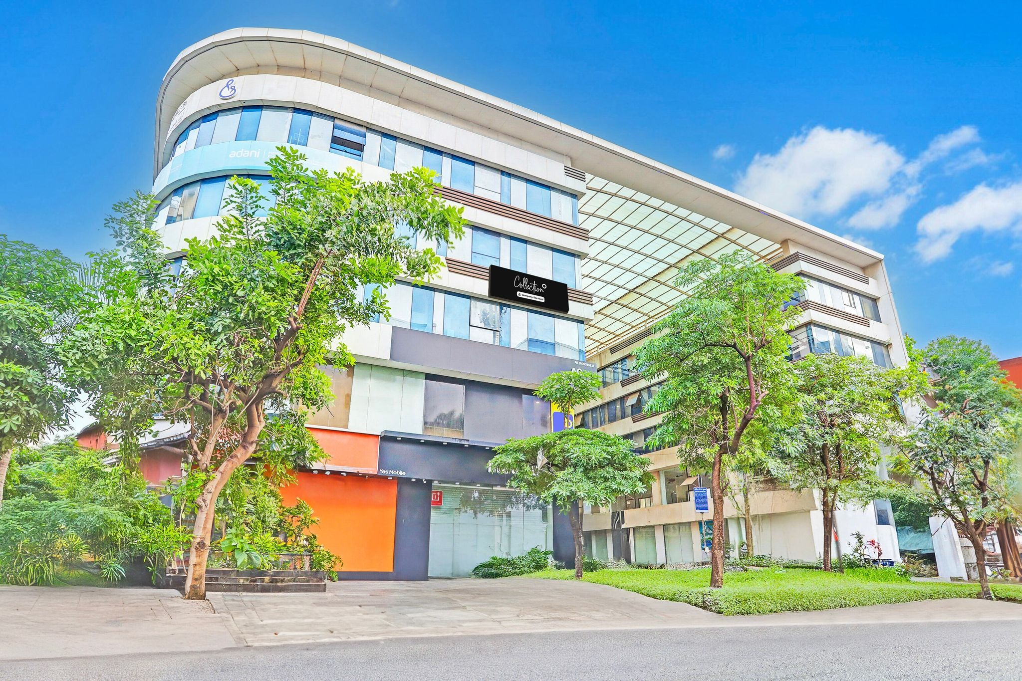 Collection O Adajan Formerly Hotel Western Inn