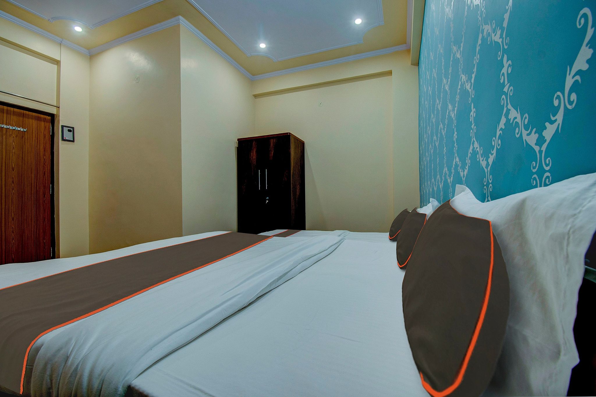 OYO Flagship Hotel Mohi Palace Classic 8