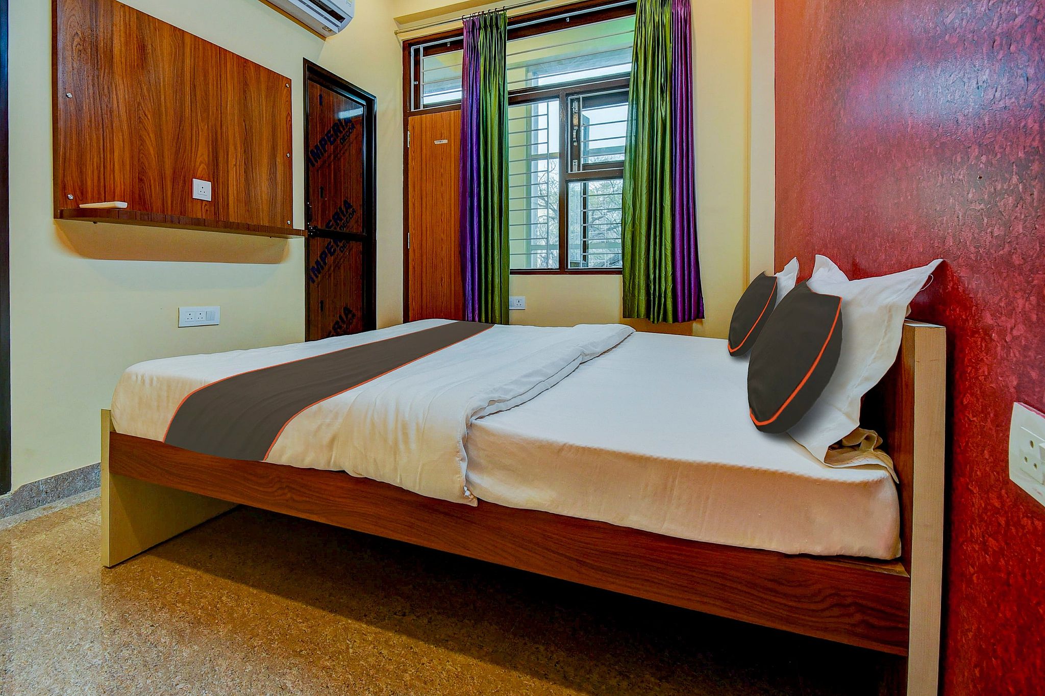 OYO Flagship Hotel Mohi Palace Classic 11