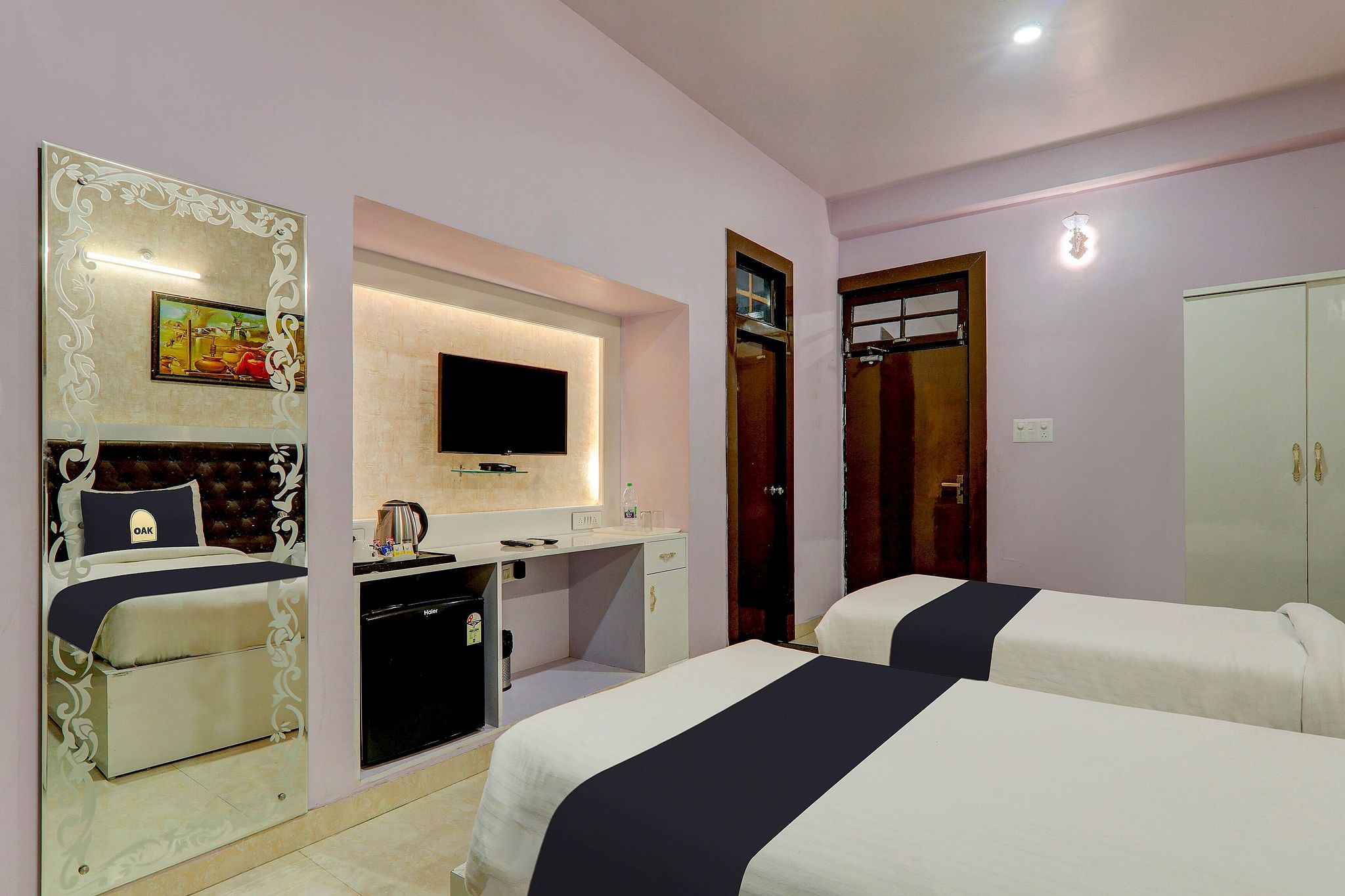 Townhouse OAK Hotel Aradhna Inn Unit By Blue Moon Hotel Classic 9