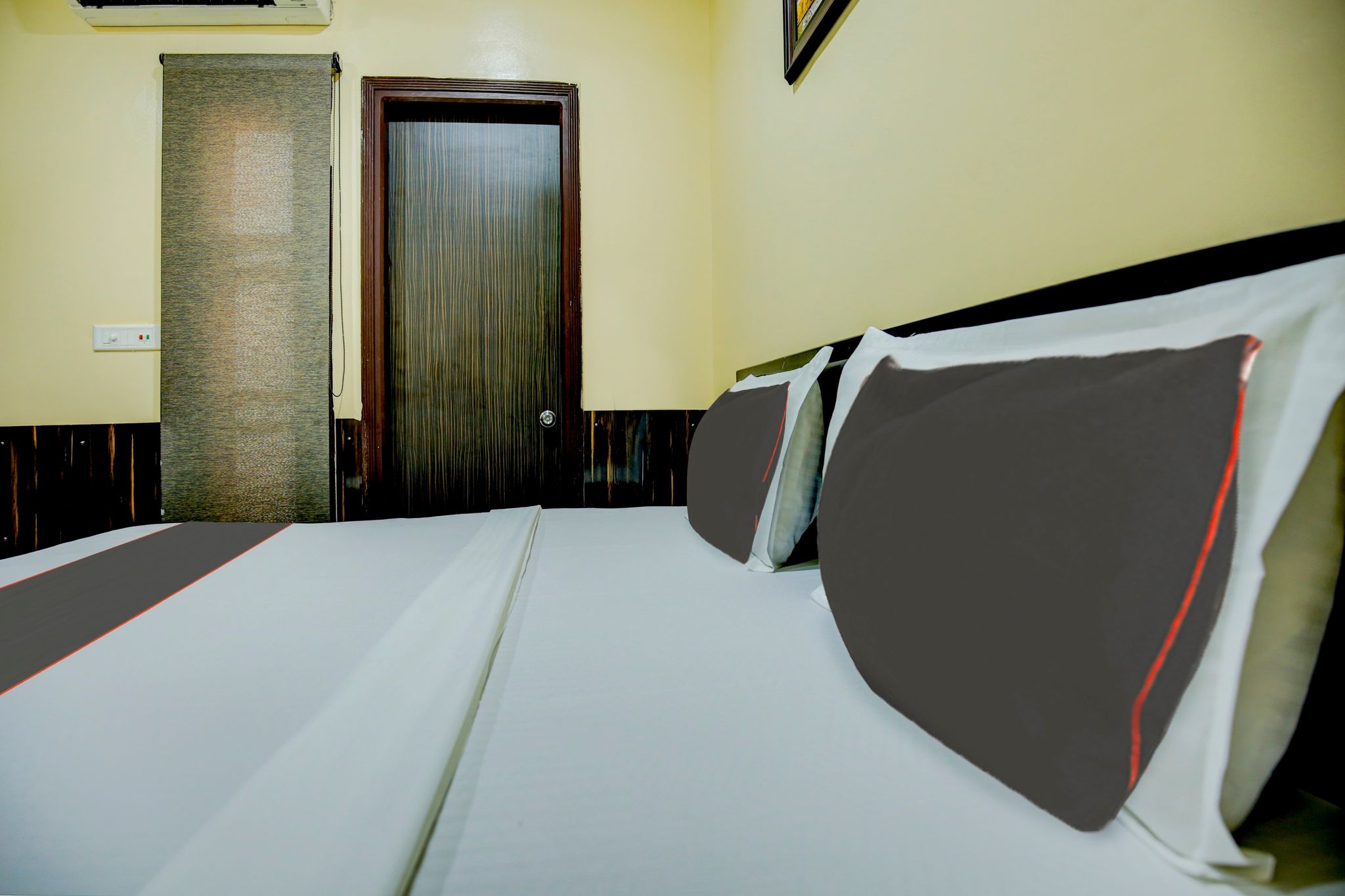 Super Collection O Burlton Park Jalandhar Formerly Hotel R1 Inn Classic 14