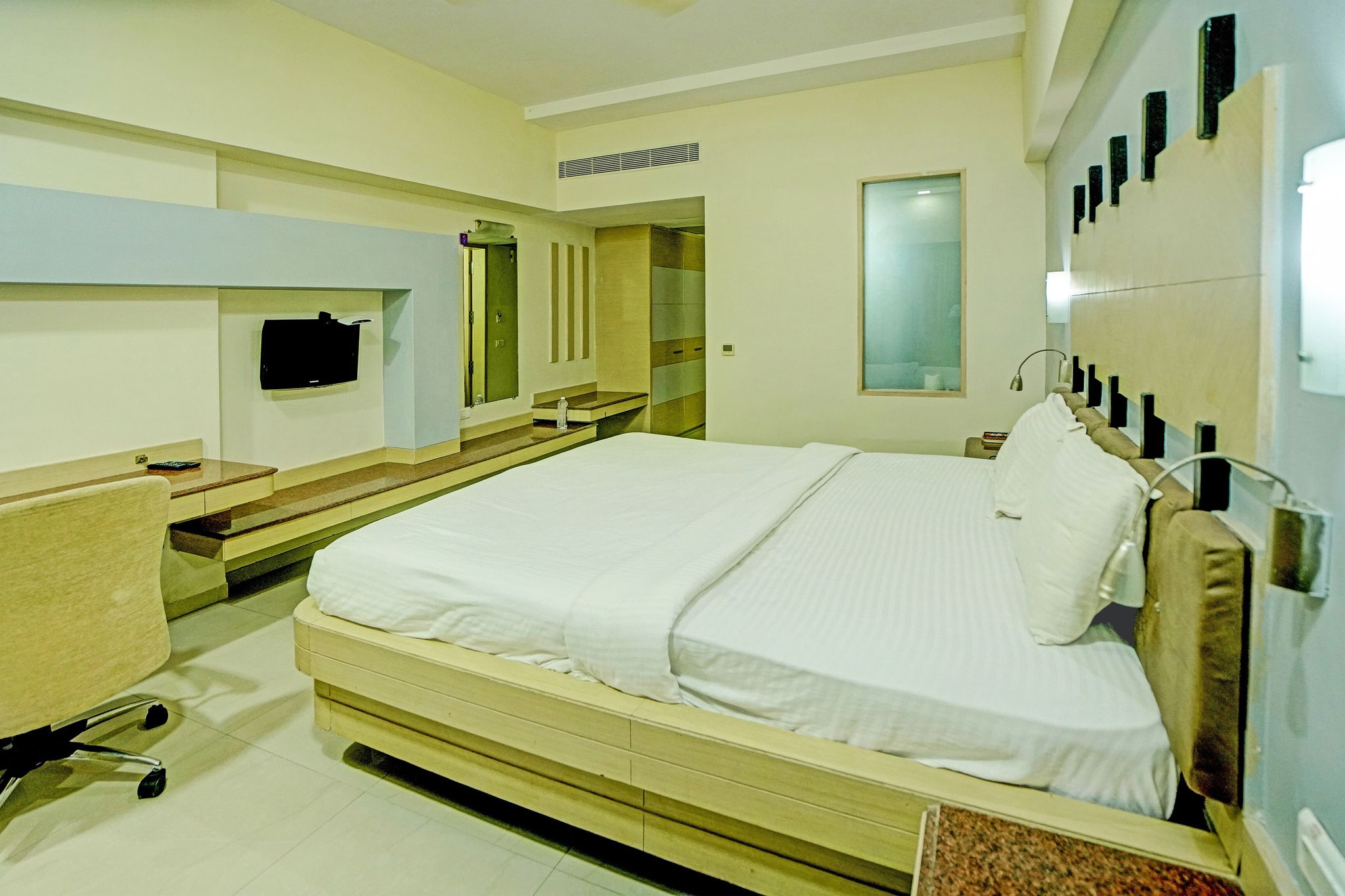 Super Townhouse Kakinada Nagamalli Thota Junction Deluxe 2