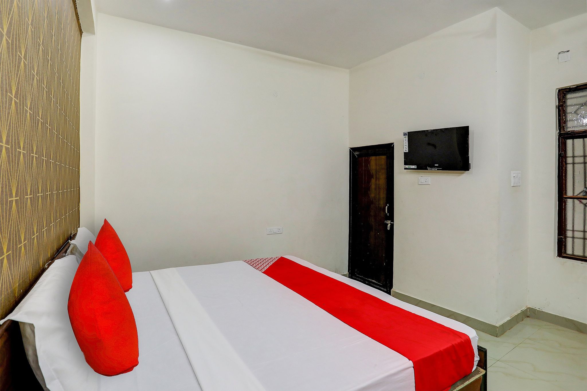 Hotel O The Raghav Villa Classic 13