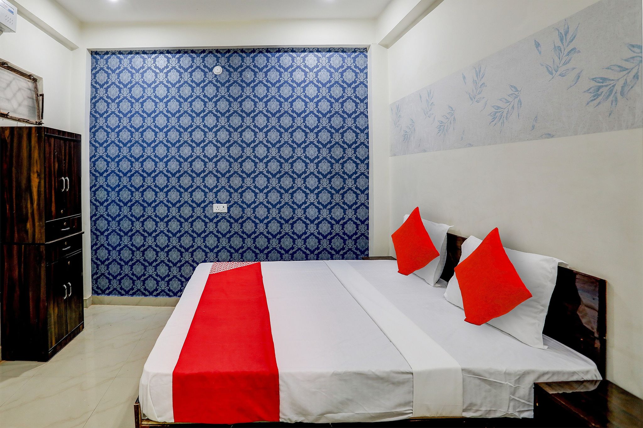 Hotel O The Raghav Villa Classic 9