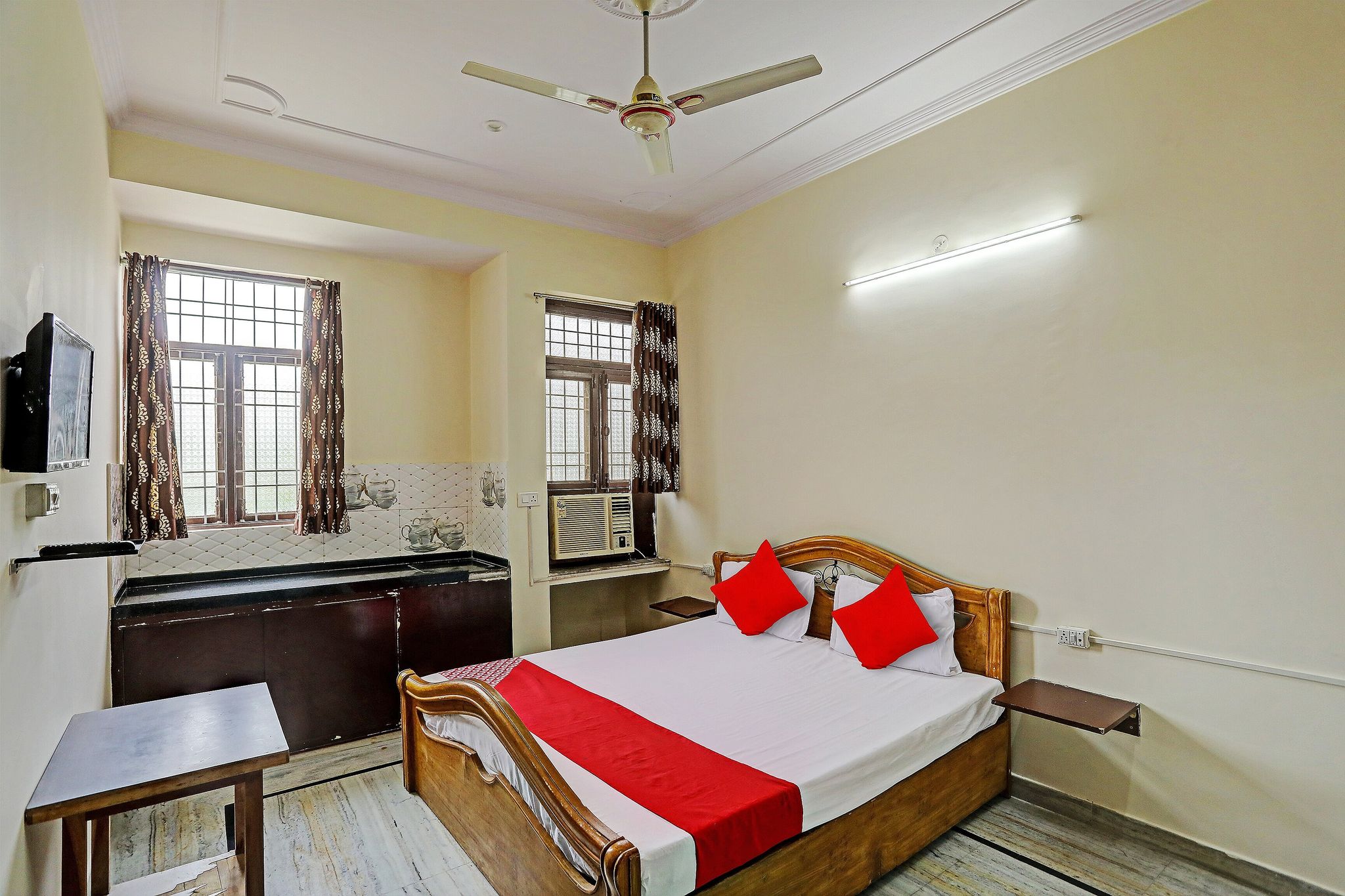 Hotel O SRK Hotel & Resort Classic 10