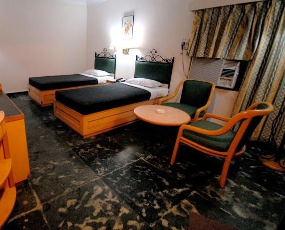 Hotel Airport, Vadodara Economy Room 3