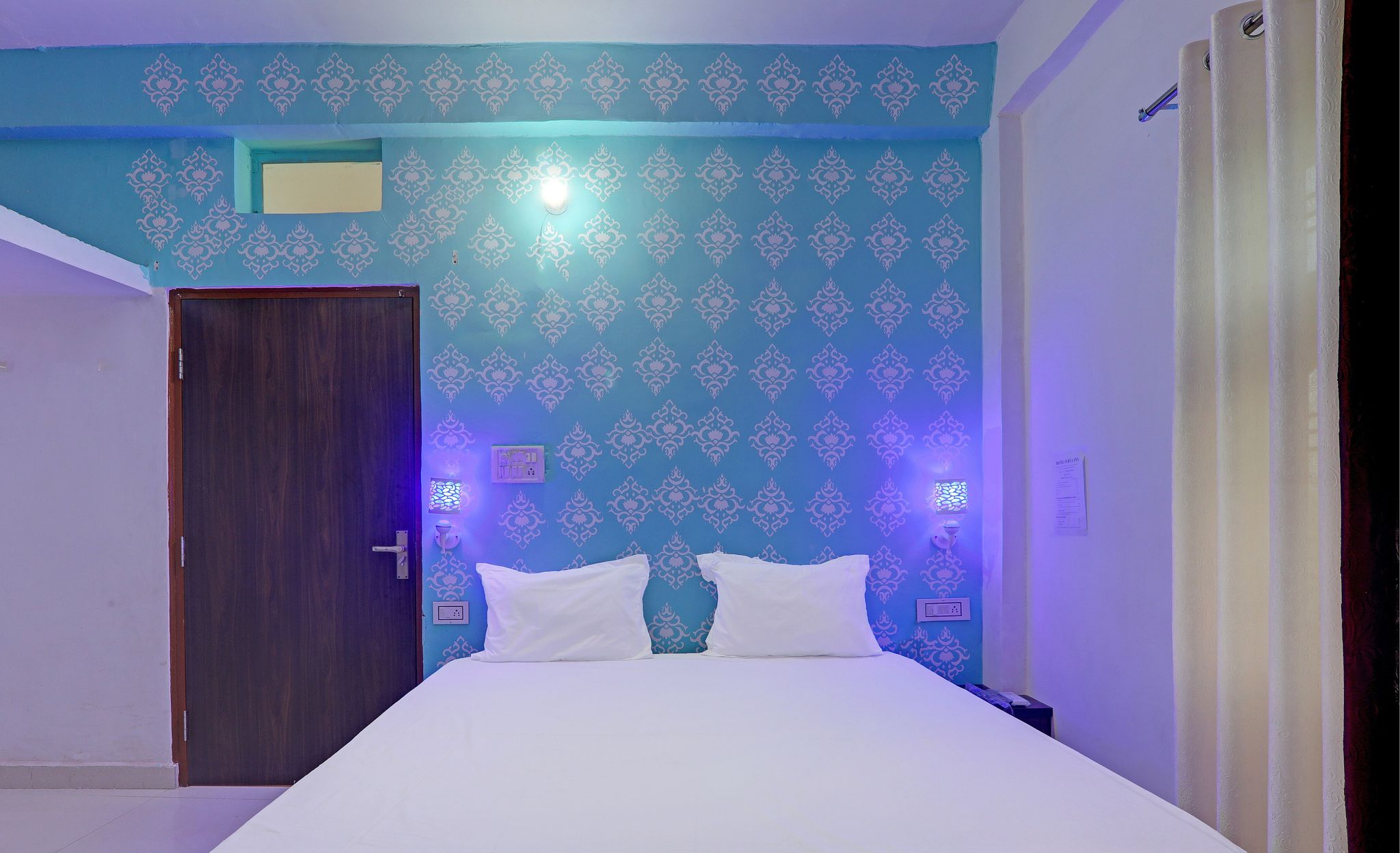 Super Hotel O Surya Inn Classic 11