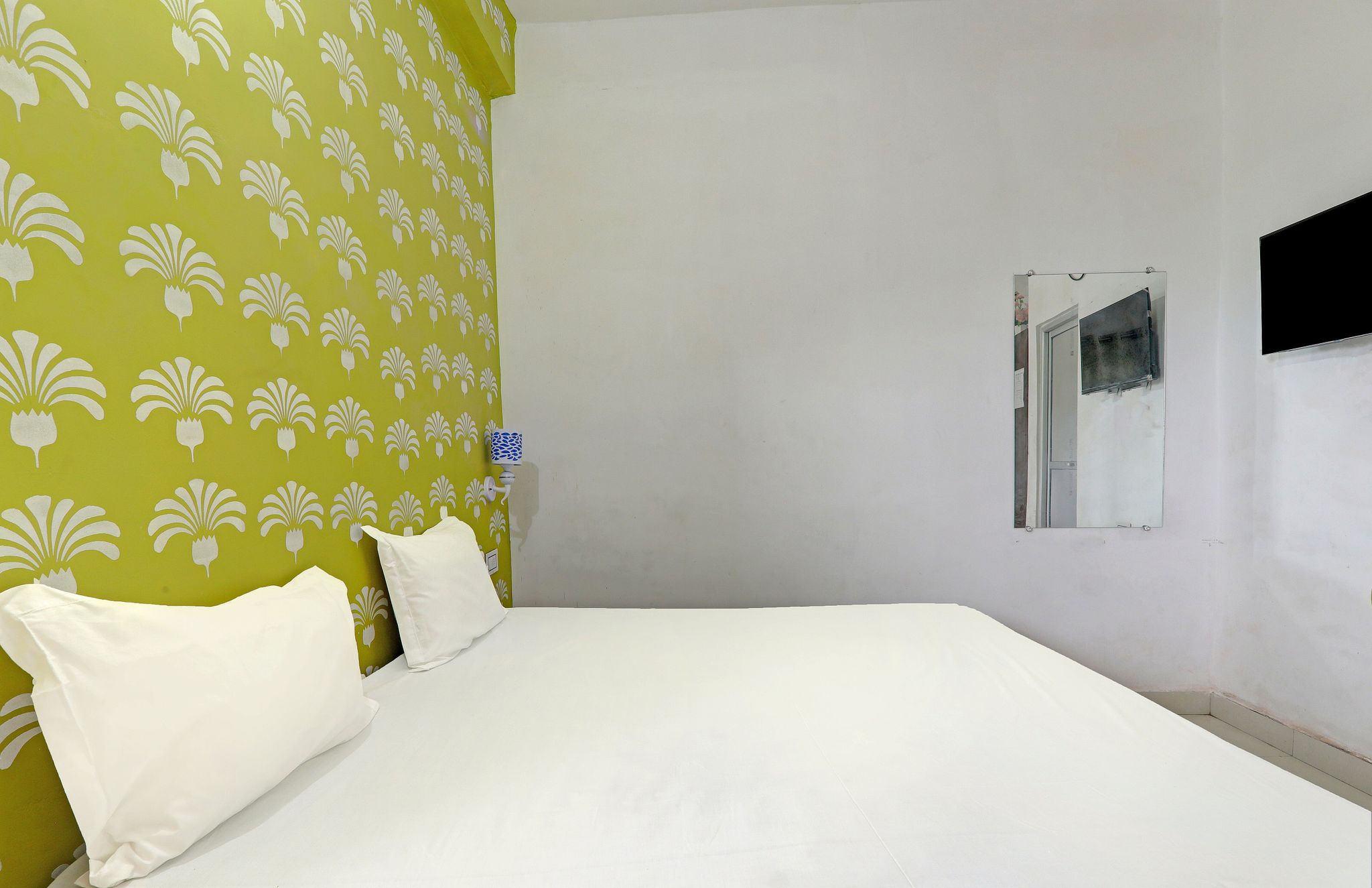 Super Hotel O Surya Inn Classic 13