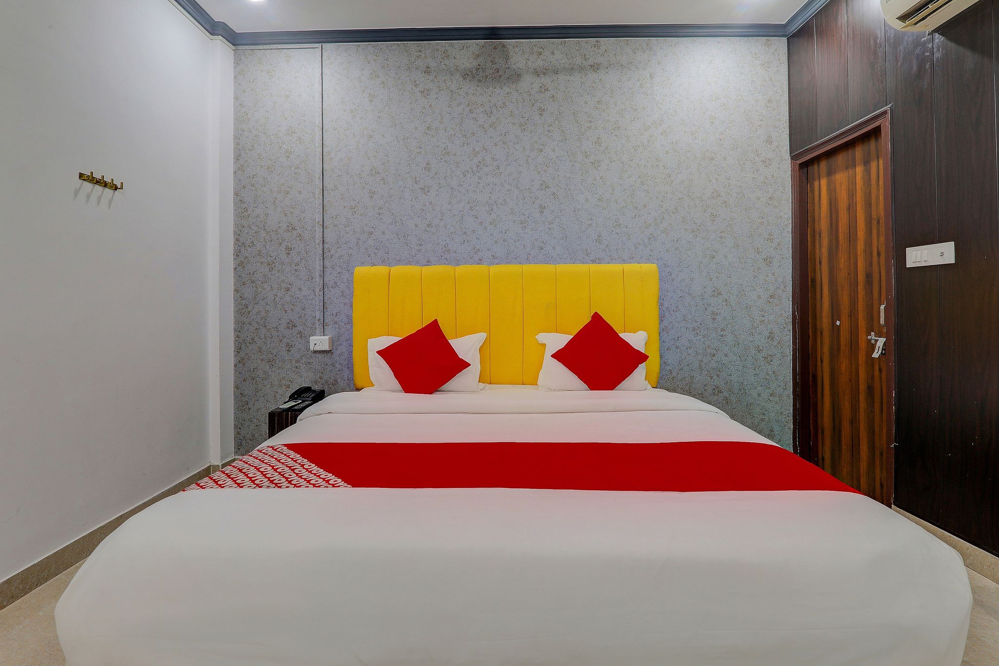 Hotel O by OYO IDEAL INN Classic 10