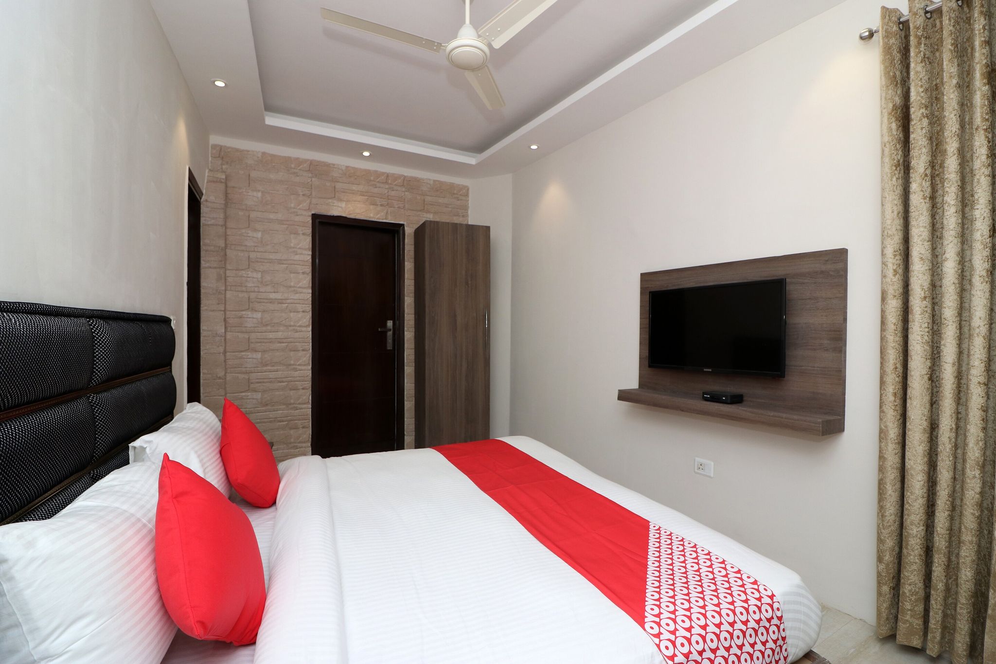 Super Hotel O Chinnamuthu Main Street Classic 3
