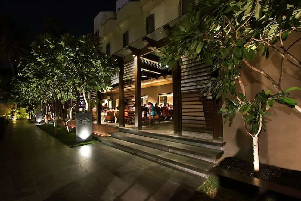 undefined Hotel Express Residency Vadodara 10