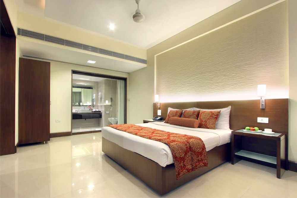 Hotel Express Residency Vadodara Deluxe Superior - Twin Bed 3