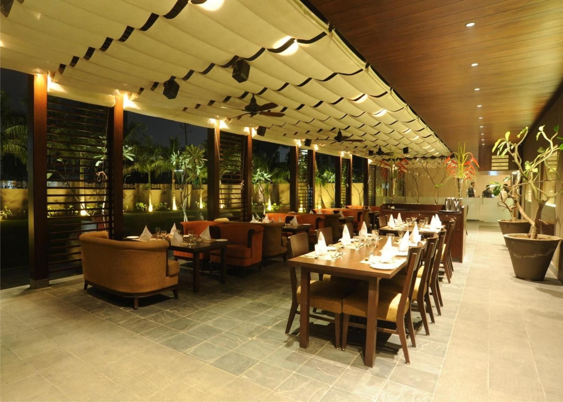 undefined Hotel Express Residency Vadodara 4
