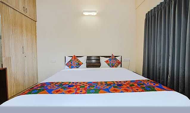 FabHotel Valleyton Suites Deluxe Room 5