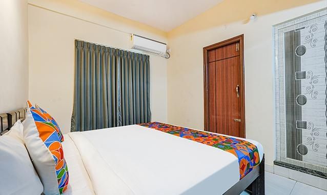 FabHotel Valleyton Suites Deluxe Room 11