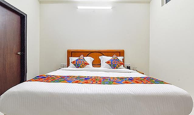 FabHotel Rainbow