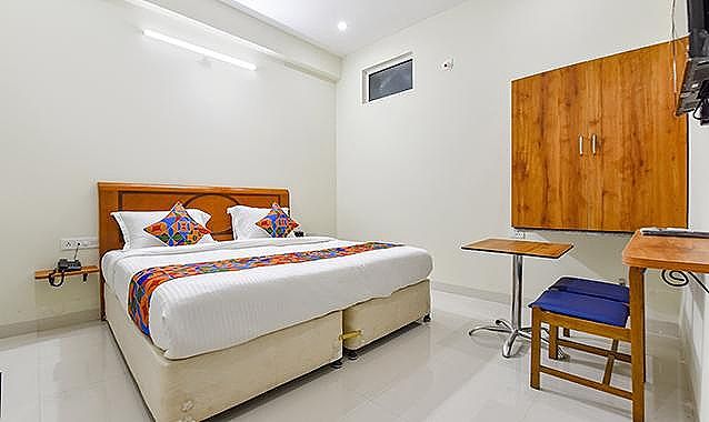 FabHotel Rainbow