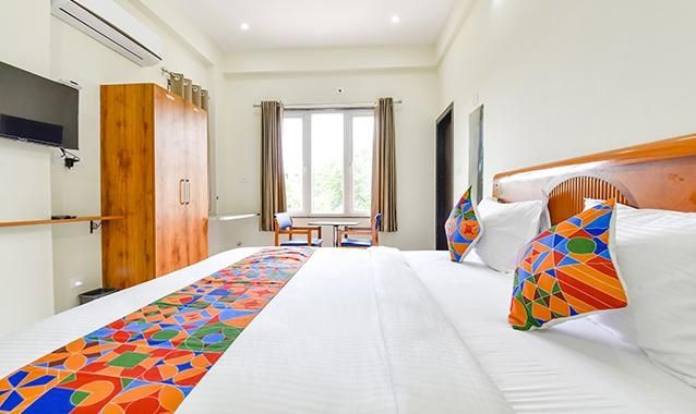 FabHotel Rainbow