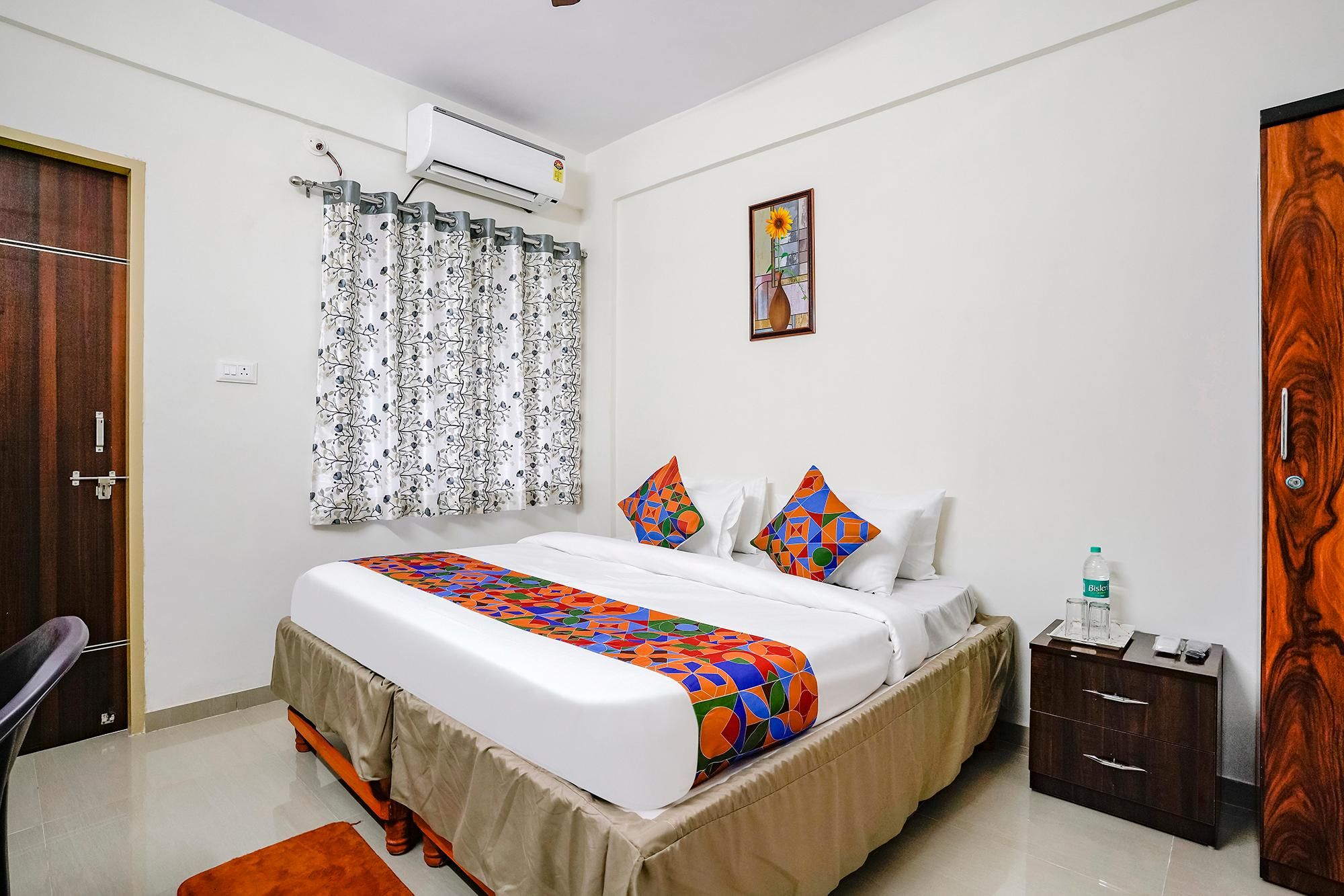 Double Room with Shared Bathroom