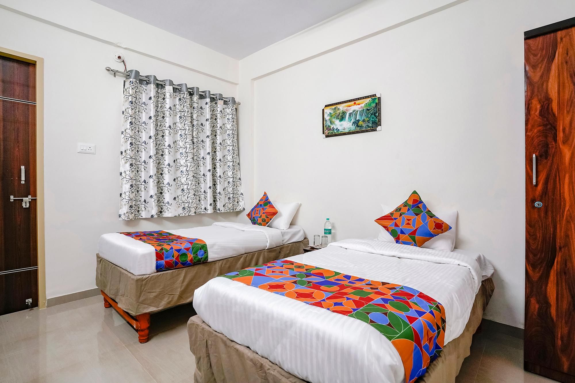 Double Room with Shared Bathroom