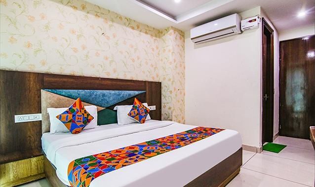 FabHotel Lime Wood Deluxe Room 3