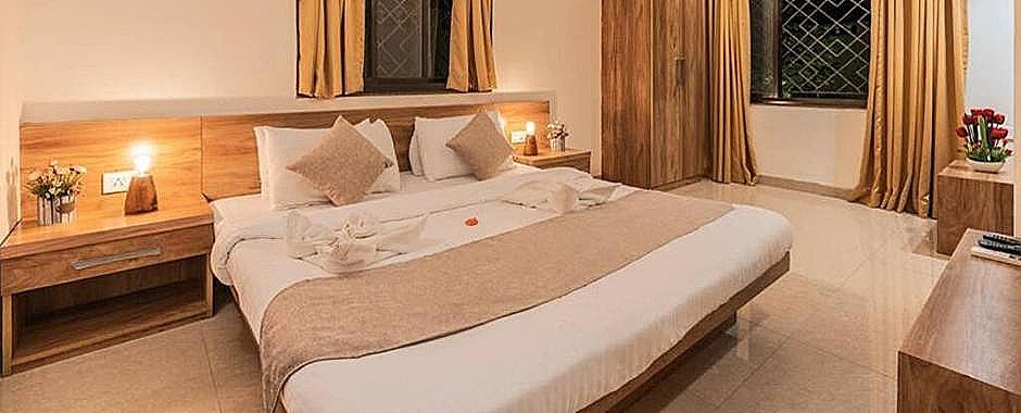 FabHotel Prime Vihasta Gold Nest