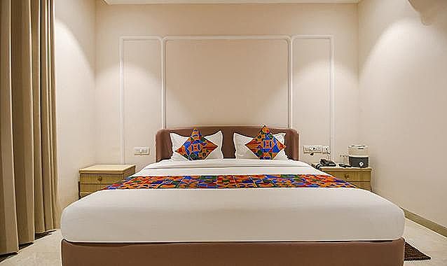 FabHotel Sharma & Vishnu Garden Deluxe Room 2