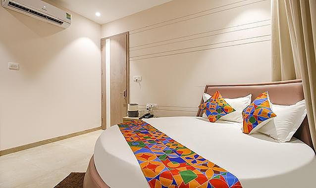 FabHotel Sharma & Vishnu Garden Deluxe Room 9