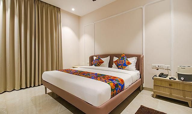 FabHotel Sharma & Vishnu Garden Deluxe Room 11