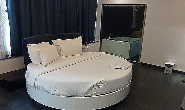 Suite Room