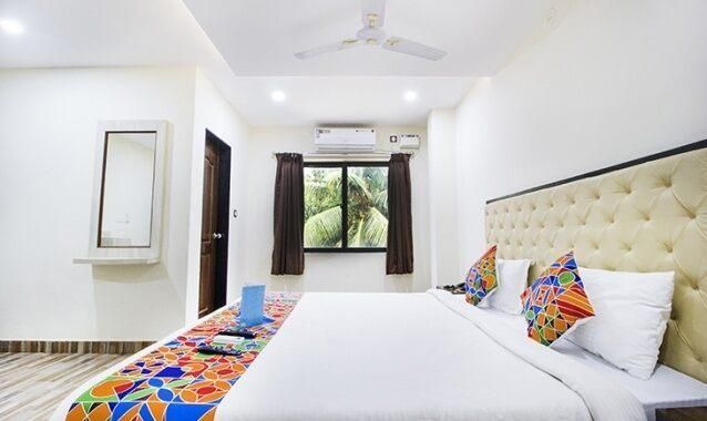 FabHotel The Sky Premium Room 2