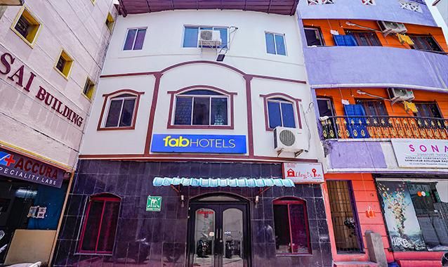 FabHotel Lloyds Inn I