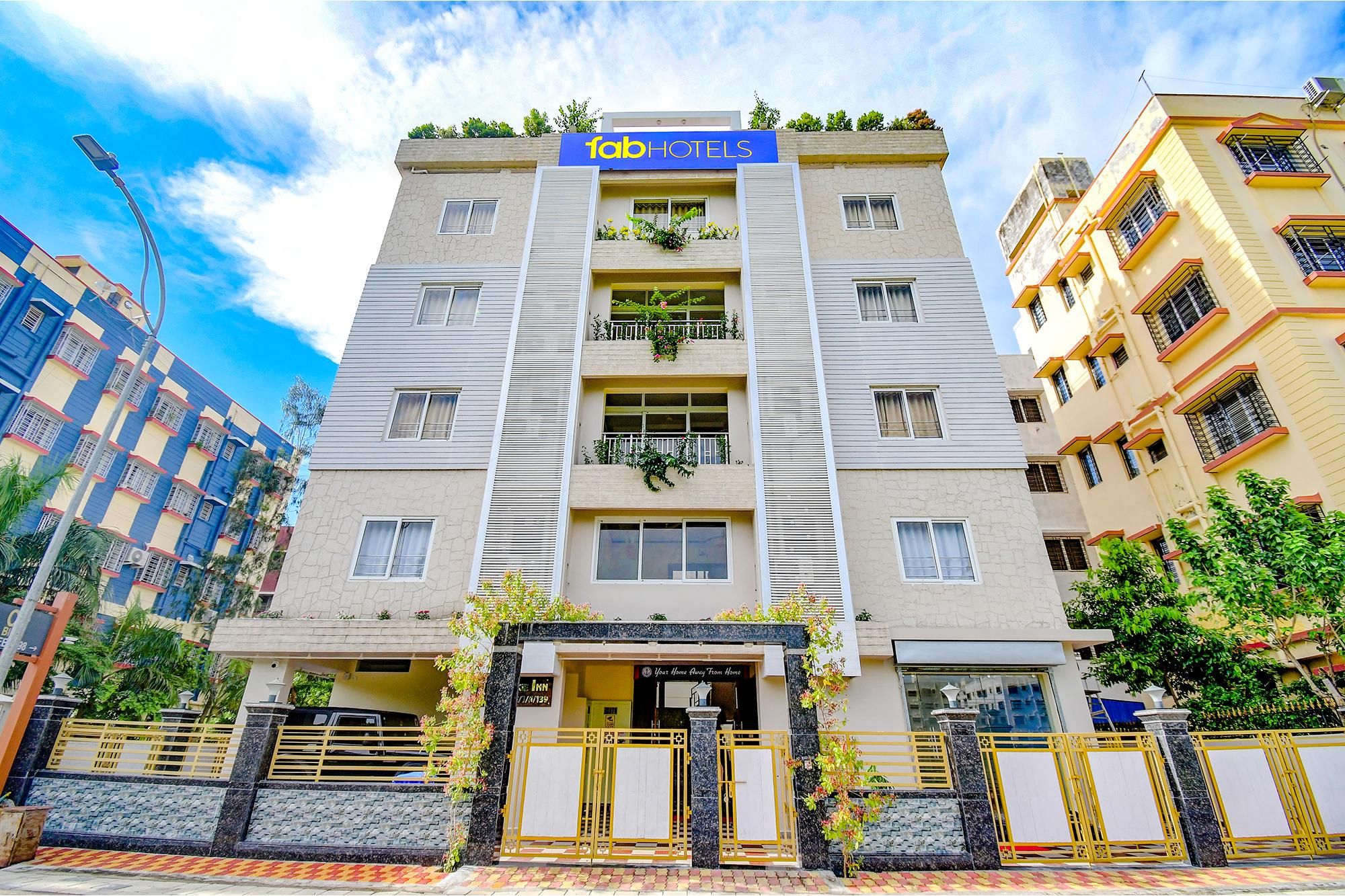 FabHotel Anchorage Inn