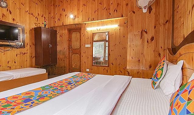 FabHotel Pushpak