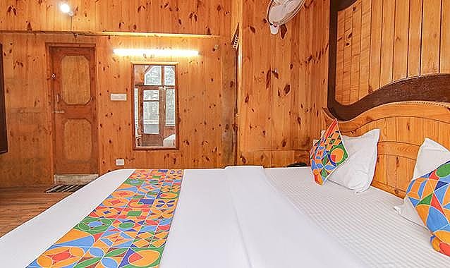 FabHotel Pushpak