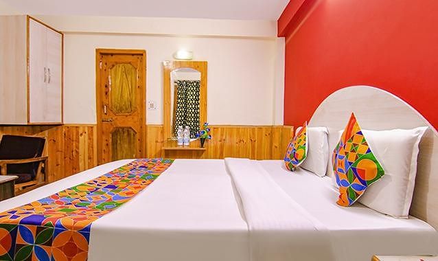 FabHotel Pushpak