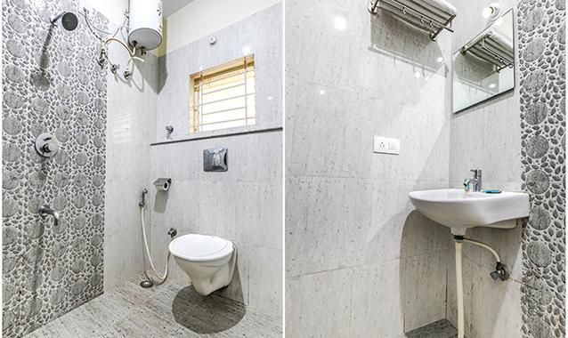 FabHotel RMS Comforts Deluxe Room 2