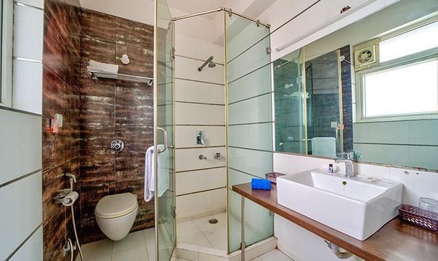 FabHotel Rivlet Deluxe Room 7