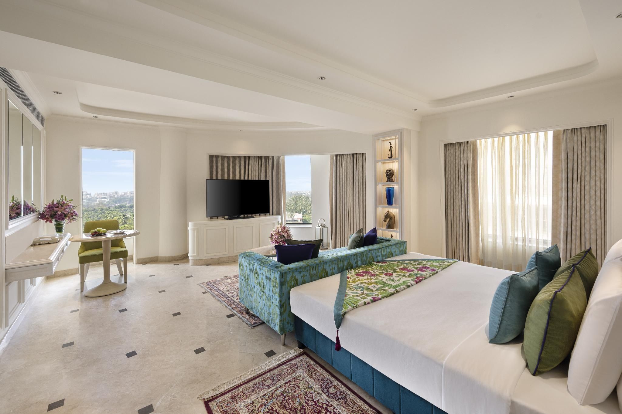 Presidential Suite with City view