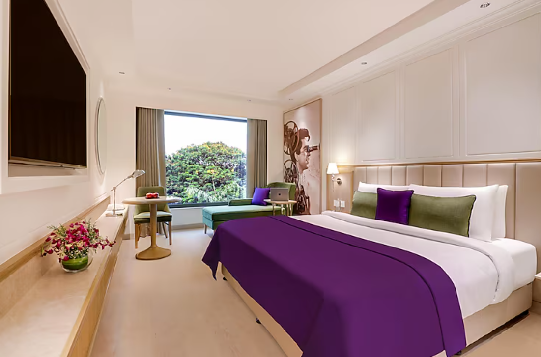 Aurika, Mumbai International Airport Premium Room with King Bed and Courtyard View