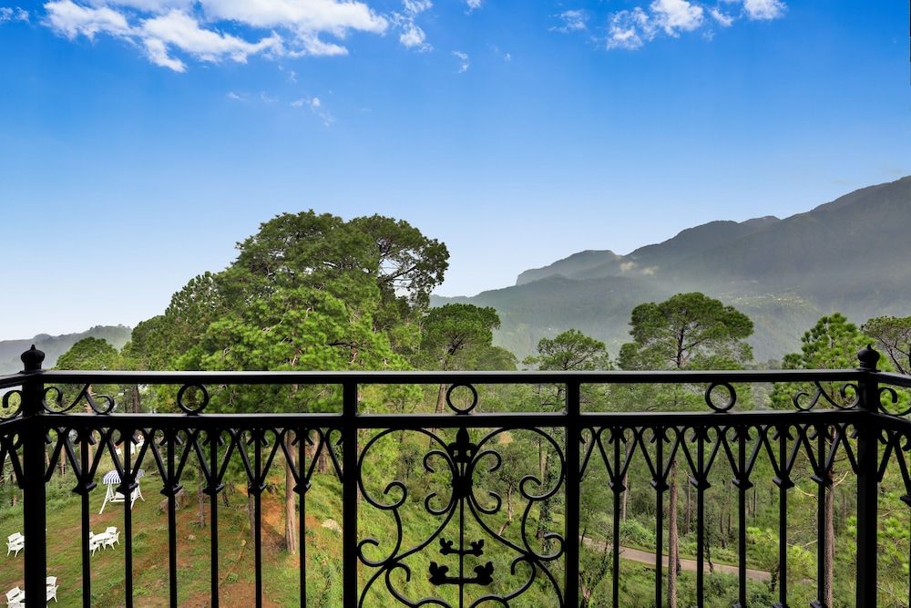 undefined Lemon Tree Hotel, Mcleodganj 10